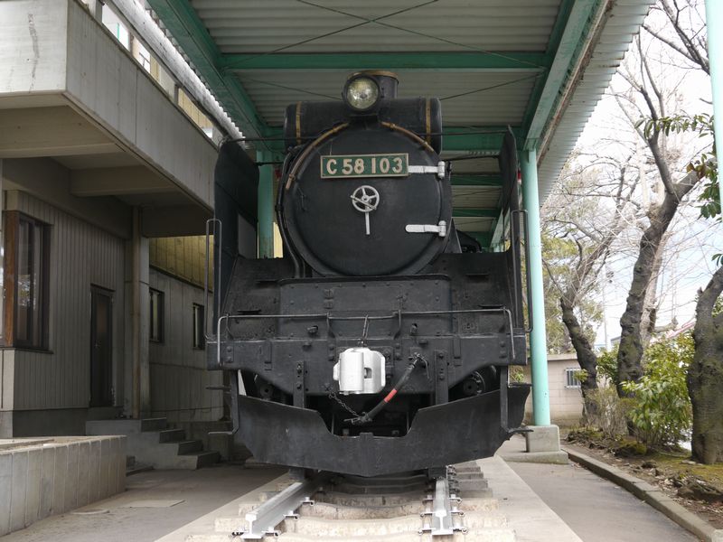 C58 103蒸気機関車